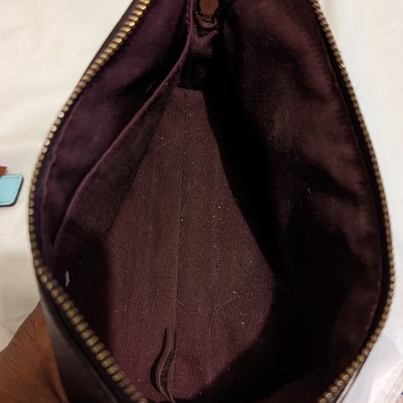 Lot of two Coach wallet/purses. - Picture 7 of 11